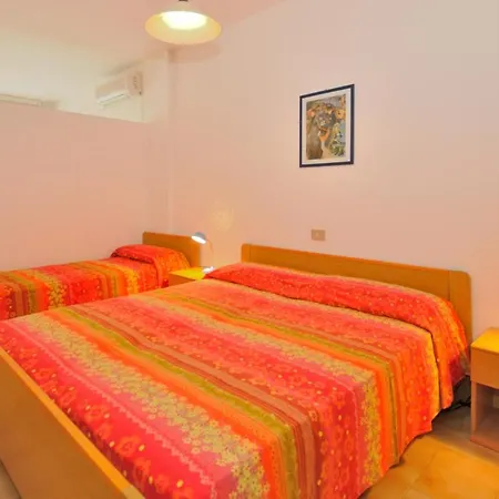 Monaco * Μπιμπιόνε