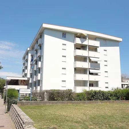 Monaco Apartmán Bibione